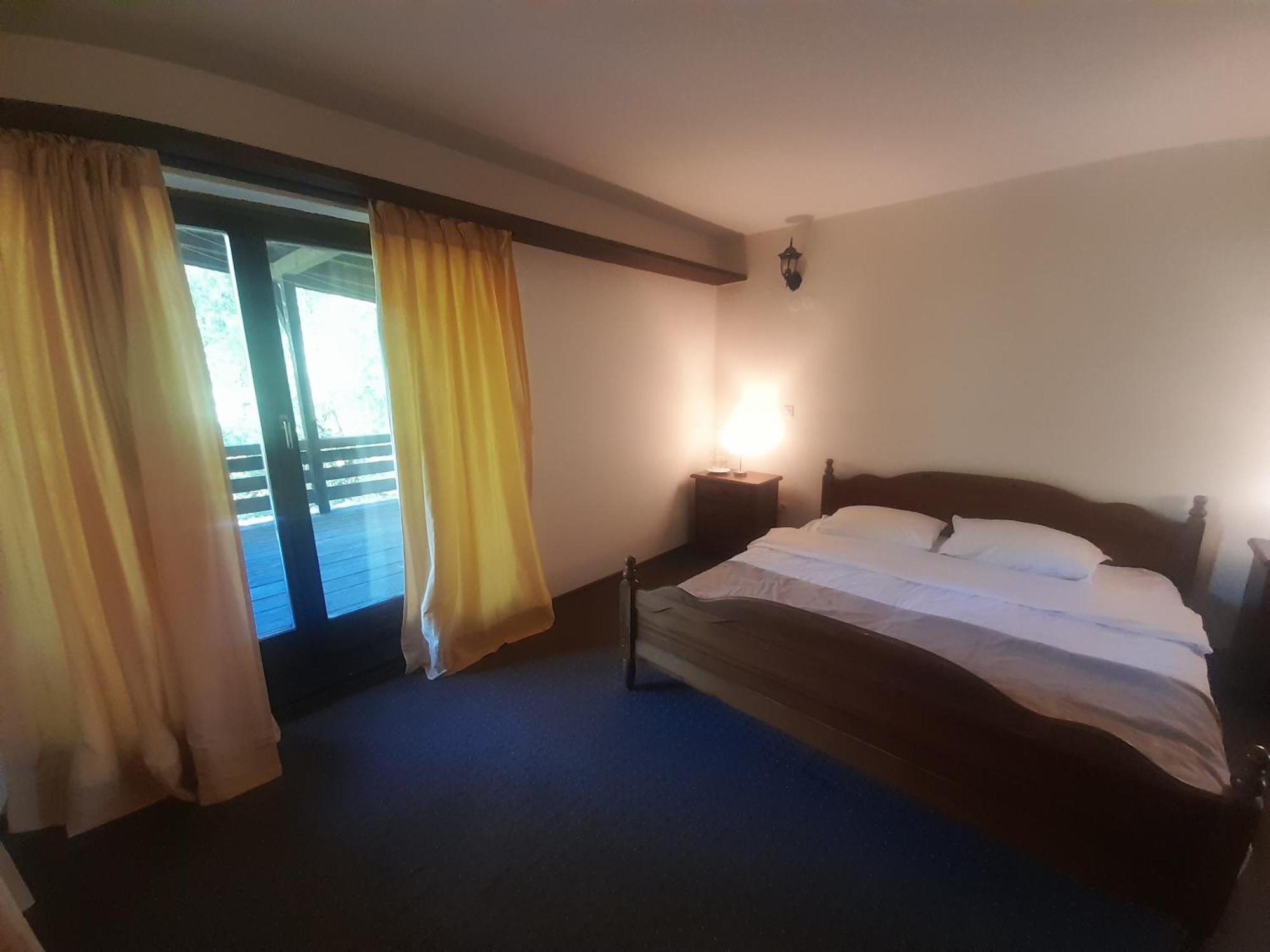 Hotel Teuta Palace Dom Faletici à Sarajevo Extérieur photo